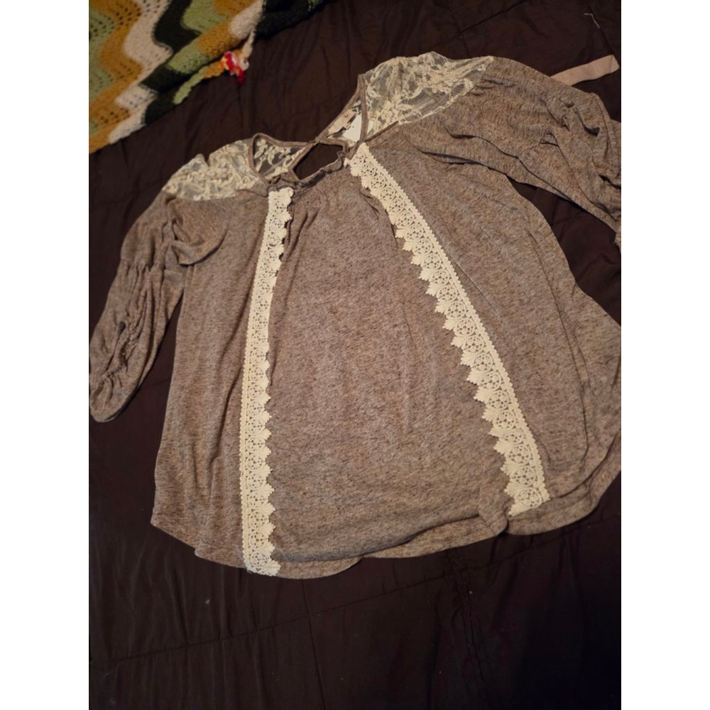 Women's Rye Brown Tunic Top with White Lace, Size M